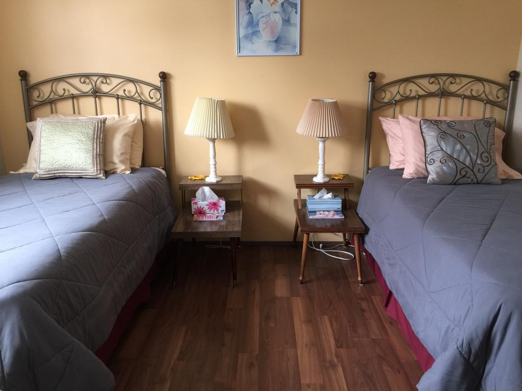Wild Rose Bed & Breakfast Saskatoon Kamer foto